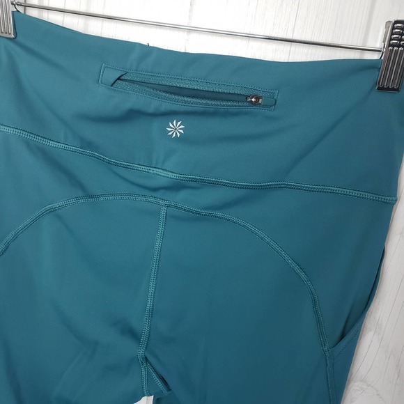 Athleta Size M‎ Lighting Capri Leggings Stash Pockets Mesh Reflective Strip Teal - Picture 5 of 12